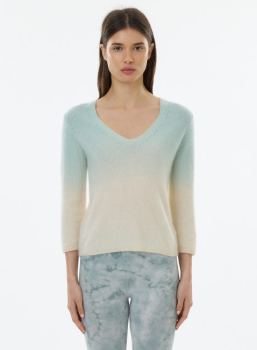 V-Ausschnitt Pullover mit 3/4-Ärmeln aus Waschbärwolle