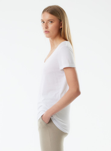 T-Shirt mit V-Ausschnitt und kurzen Ärmeln aus Bio-Baumwolle