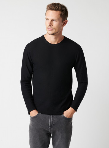 Long sleeve knitted T-shirt