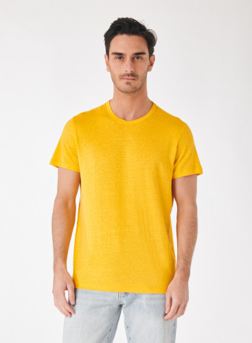 Yellow short sleeve round neck t-shirt