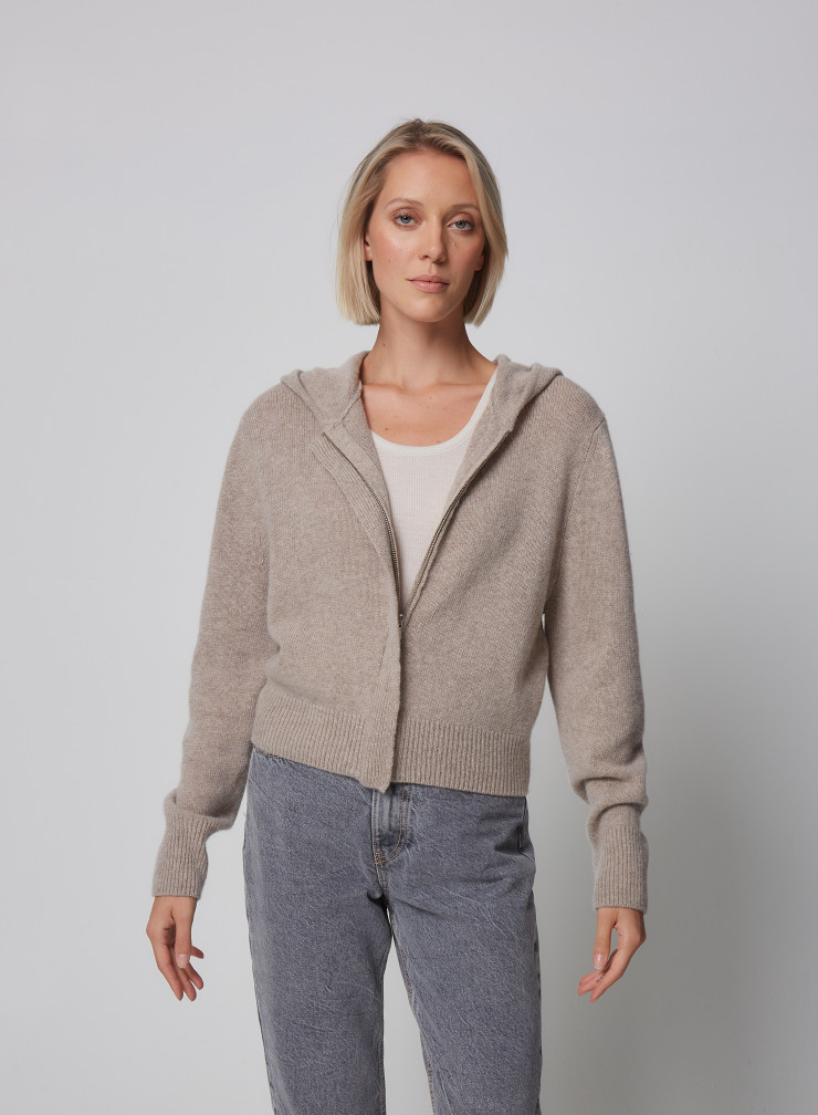 Wool / Cashmere hooded zip sweater