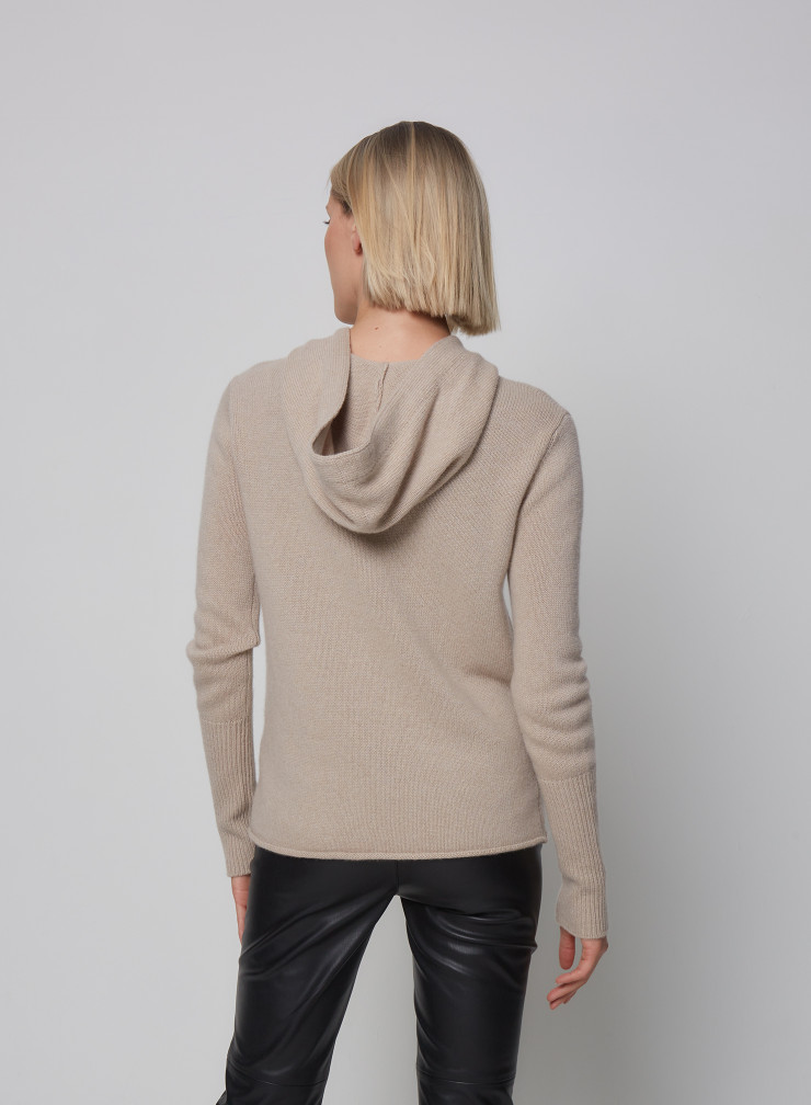 Wool / Cashmere hooded sweater