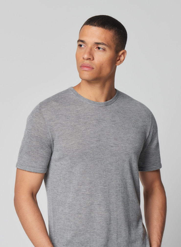 Cashmere round neck short sleeves t-shirt