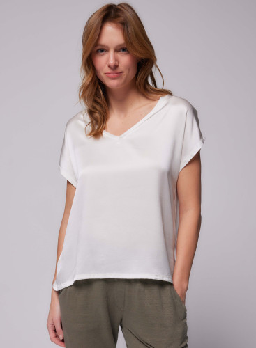 Short-sleeved V-neck T-shirt in Linen / Silk