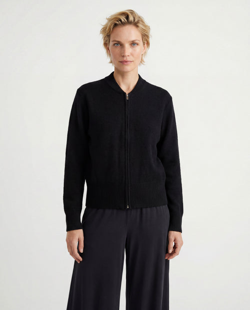 Gilet Noir Col Rond Manches Longues en Raccoon / Polyamide - MAJESTIC FILATURES