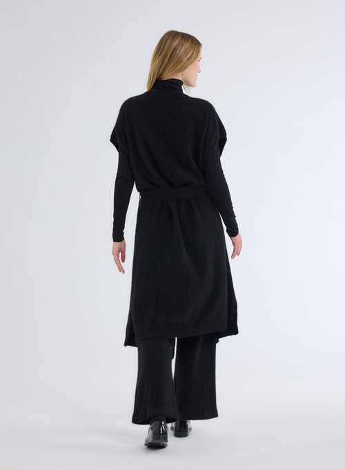 Long Gilet Noir Manches Courtes à Ceinture en Raccoon - MAJESTIC FILATURES