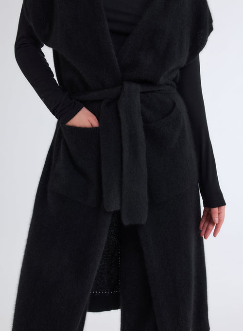 Long Gilet Noir Manches Courtes à Ceinture en Raccoon - MAJESTIC FILATURES