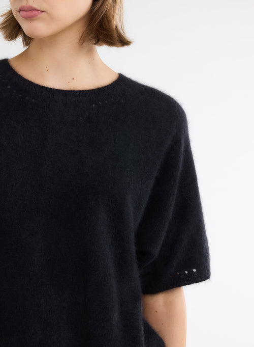 Jersey negro de cuello abierto con mangas al codo en Raccoon - MAJESTIC FILATURES