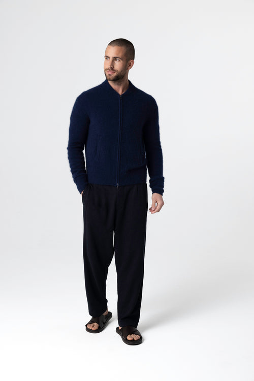 Gilet Marine Col Rond Manches Longues en Raccon wool / Polyamide - MAJESTIC FILATURES