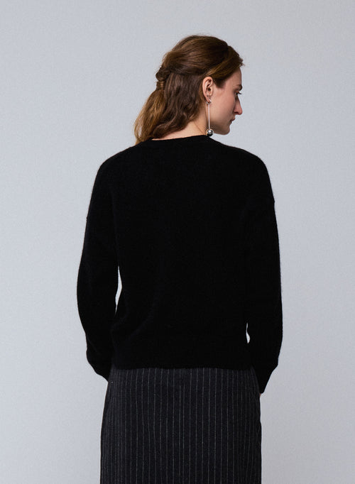 Black V-neck cardigan with long sleeves in wool / silk / cashmere - MAJESTIC FILATURES