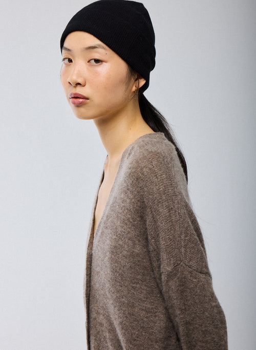 Black Cashmere Beanie - MAJESTIC FILATURES