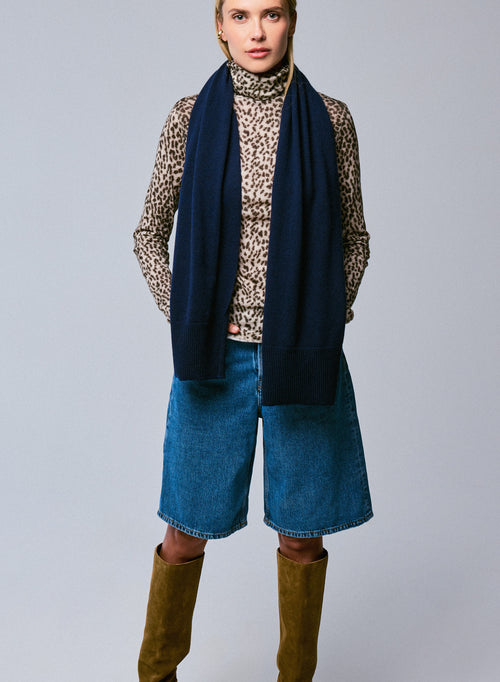 Navy Cashmere Scarf - MAJESTIC FILATURES