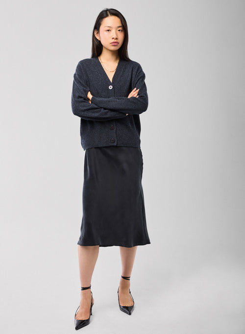 Gilet Gris Col V Manches Longues en Cachemire - MAJESTIC FILATURES