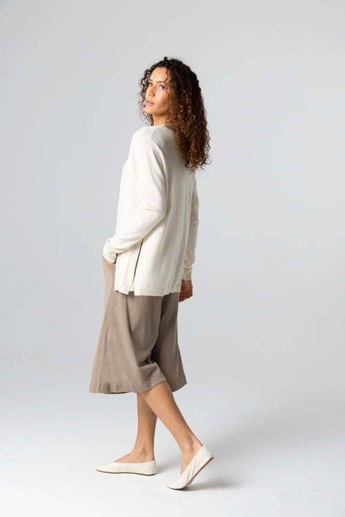 Gilet Blanc Col V Manches Longues en Cachemire - MAJESTIC FILATURES