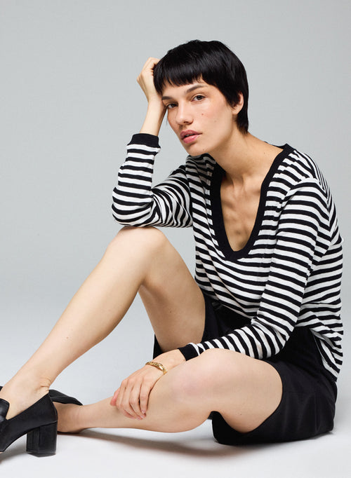 T-shirt Marinière Noir / Blanc Col V Manches Longues en Coton organique - MAJESTIC FILATURES