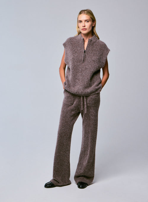 Beigefarbener Pullover mit ärmellosem Stehkragen aus Alpaka / Polyamid / Elasthan - MAJESTIC FILATURES