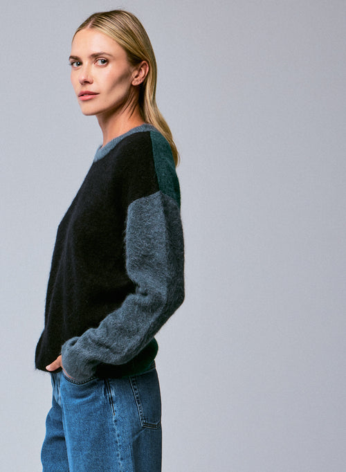 Pull Noir / Bleu Col Rond Manches Longues en Alpaga / Polyamide / Elasthanne - MAJESTIC FILATURES