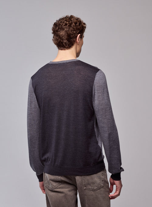 Grey Round Neck Long Sleeve Merino Wool Sweater - MAJESTIC FILATURES