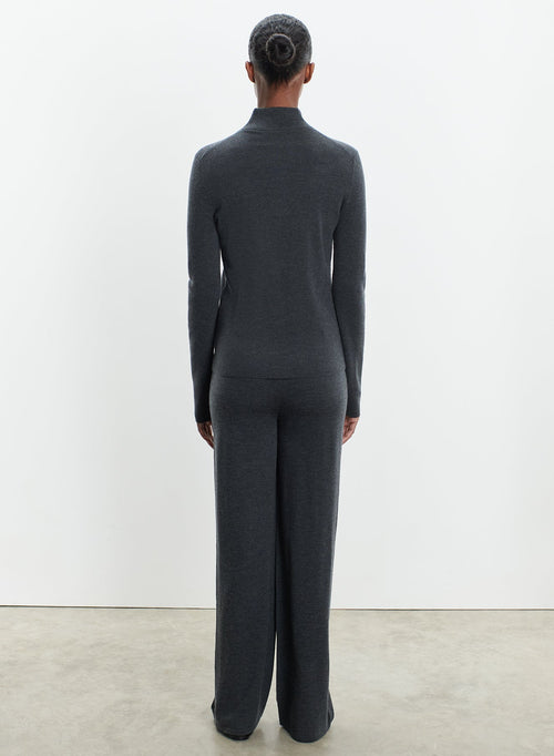 Sweater in merino wool and elastane  - MAJESTIC FILATURES