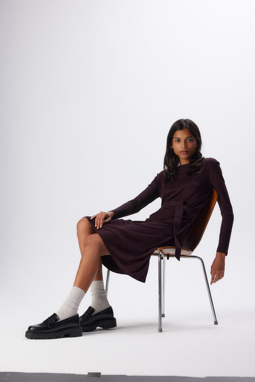 Vestido de manga larga con cuello barco berenjena en viscosa y elastano - MAJESTIC FILATURES