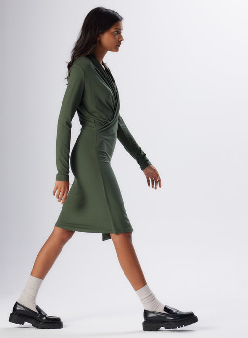Schaumstoffkleid©mit langärmeligem Ausschnitt aus Viskose und Elasthan - MAJESTIC FILATURES