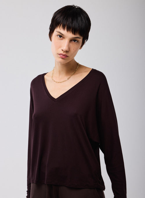 Purple V-Neck Long Sleeves T-shirt in Viscose / Elastane - MAJESTIC FILATURES