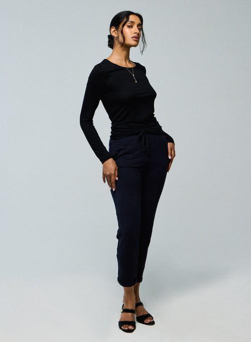 T-shirt Noir Col Rond Manches Longues en Viscose et Elasthanne - MAJESTIC FILATURES