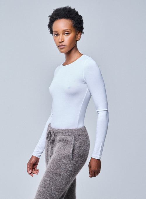 White Round Neck Long Sleeves T-shirt in Viscose / Elastane - MAJESTIC FILATURES
