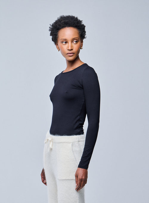 Black Round Neck Long Sleeves T-shirt in Viscose / Elastane - MAJESTIC FILATURES