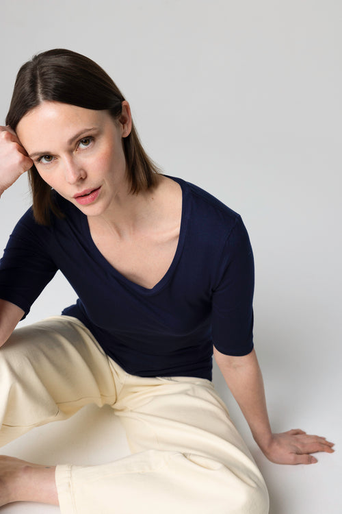 T-shirt Marine Col U Manches Coudes en Viscose / Elasthanne - MAJESTIC FILATURES