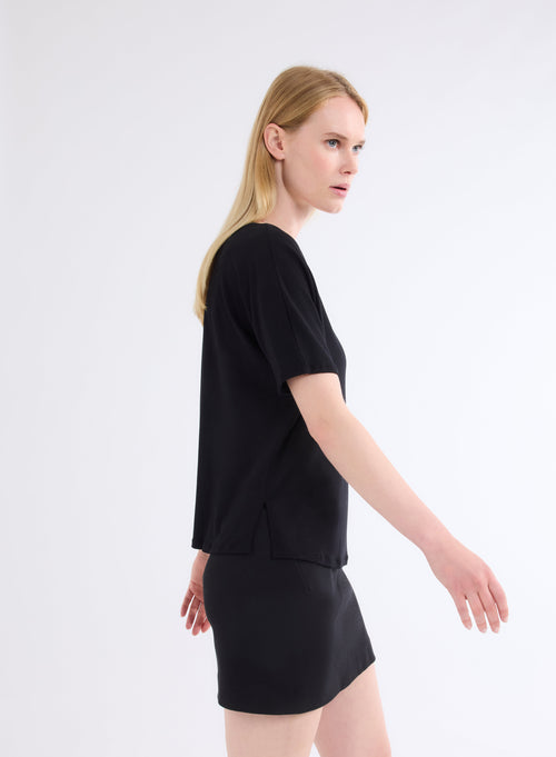 Camiseta negra oversize de viscosa y elastano de manga corta y cuello redondo - MAJESTIC FILATURES