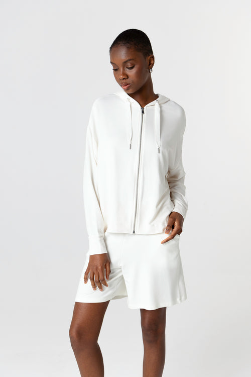Round-Neck Long-Sleeve Sweatshirt in Viscose / Elastane in Cream - MAJESTIC FILATURES