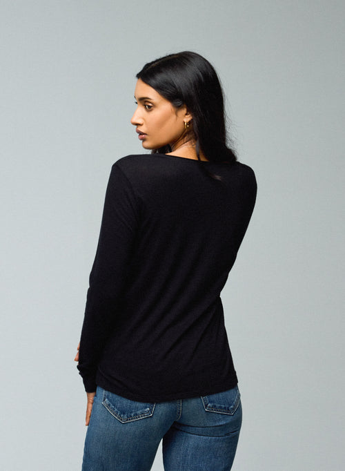 Black V-Neck Long Sleeves T-shirt in Cotton and Cashmere - MAJESTIC FILATURES