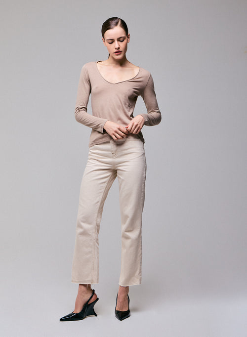 Camiseta de manga larga beige con cuello de pico en algodón orgánico / cachemir - MAJESTIC FILATURES