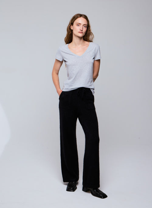 Grey Julia V-neck Short Sleeves T-shirt in Organic Cotton - MAJESTIC FILATURES