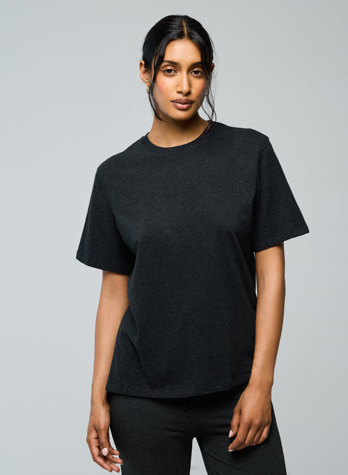 Black Round Neck Short Sleeve T-shirt in Deluxe Cotton - MAJESTIC FILATURES