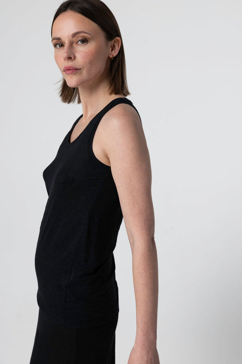 Black U-Neck Tank Top in Linen / Elastane - MAJESTIC FILATURES