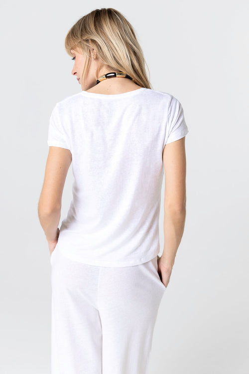 Camiseta blanca con cuello en V y mangas cortas de lino y elastano - MAJESTIC FILATURES