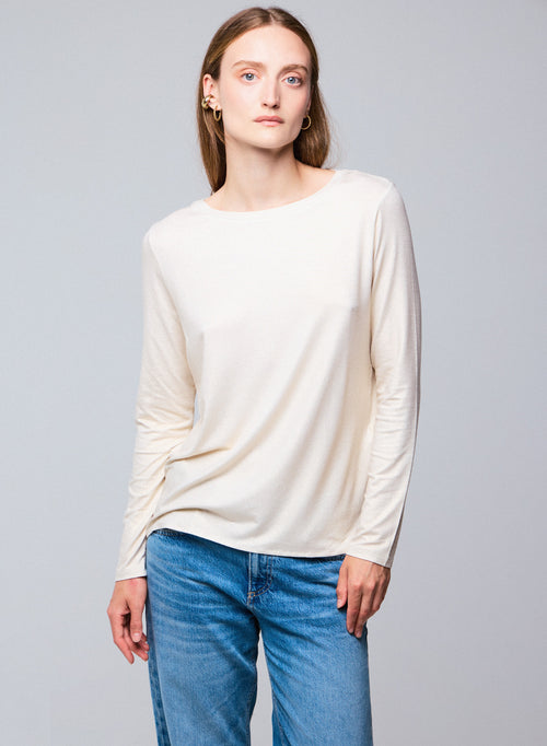White Boat Neck Long Sleeves T-shirt in Viscose and Elastane - MAJESTIC FILATURES