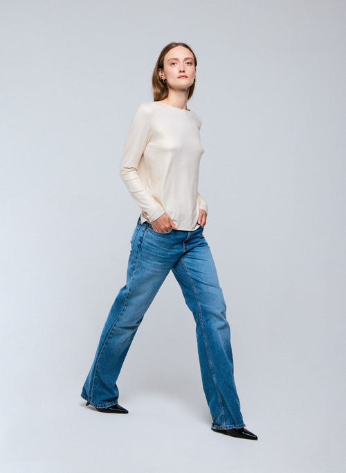 White Boat Neck Long Sleeves T-shirt in Viscose and Elastane - MAJESTIC FILATURES