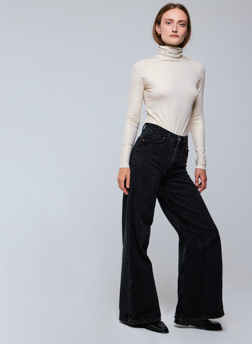 T-shirt Blanc Col Roulé Manches Longues en Viscose et Elasthanne - MAJESTIC FILATURES