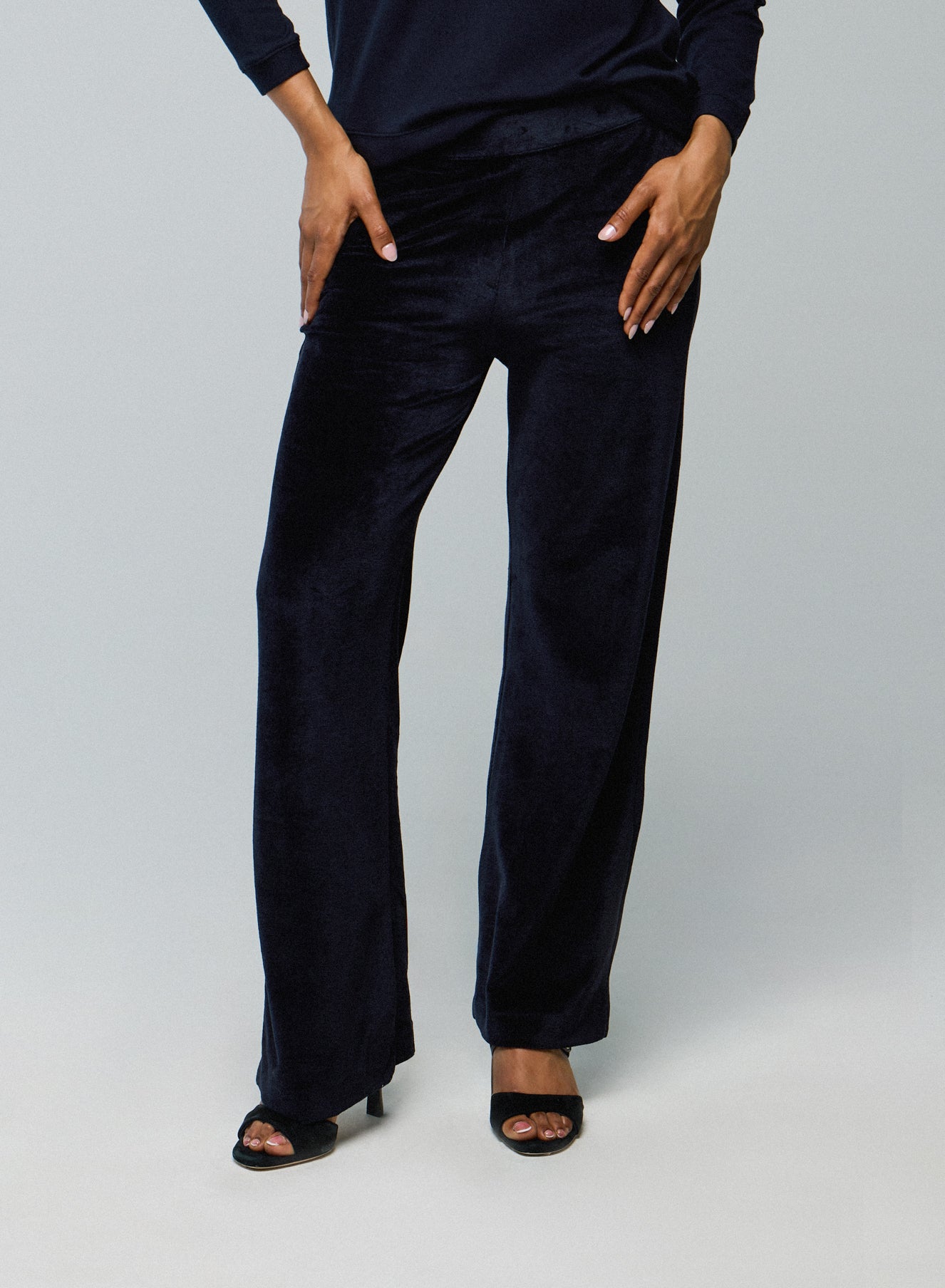MUUET Cotton velour flare pants / NAVY