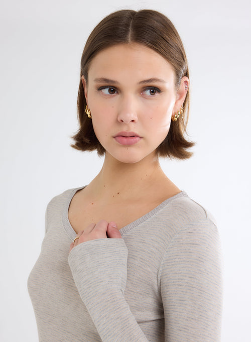 T-shirt Gris et Écru Rayé Côtelé Col Rond Manches Longues en Viscose - MAJESTIC FILATURES