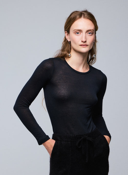T-shirt Noir Col Rond Manches Longues en Viscose / Cachemire - MAJESTIC FILATURES