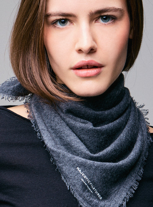 Bandana Gris en Cachemire - MAJESTIC FILATURES