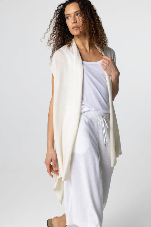 Gilet Blanc Col Châle Sans Manches en Cachemire - MAJESTIC FILATURES