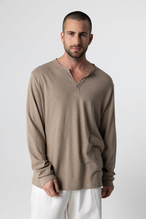 Langärmliges tunesisches Hemd aus Baumwolle/Leinen in Kaffee-Latte - MAJESTIC FILATURES