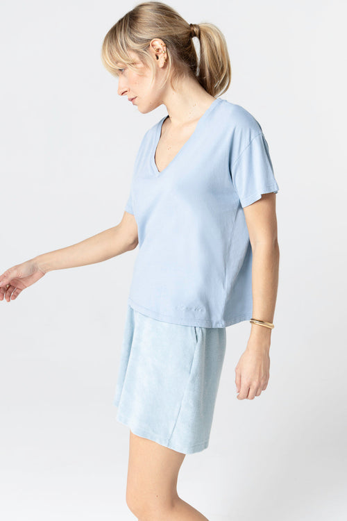 T-shirt Bleu Calanques Col V Manches Courtes en Coton organique - MAJESTIC FILATURES