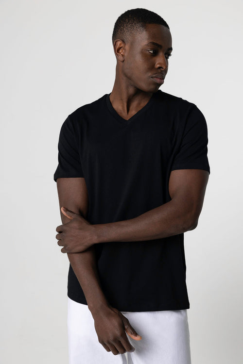 T-shirt Noir Paul Col V Manches Courtes en Coton - MAJESTIC FILATURES
