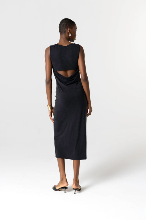 Robe Noire Col Bateau Sans Manches en Cupro / Elasthanne - MAJESTIC FILATURES